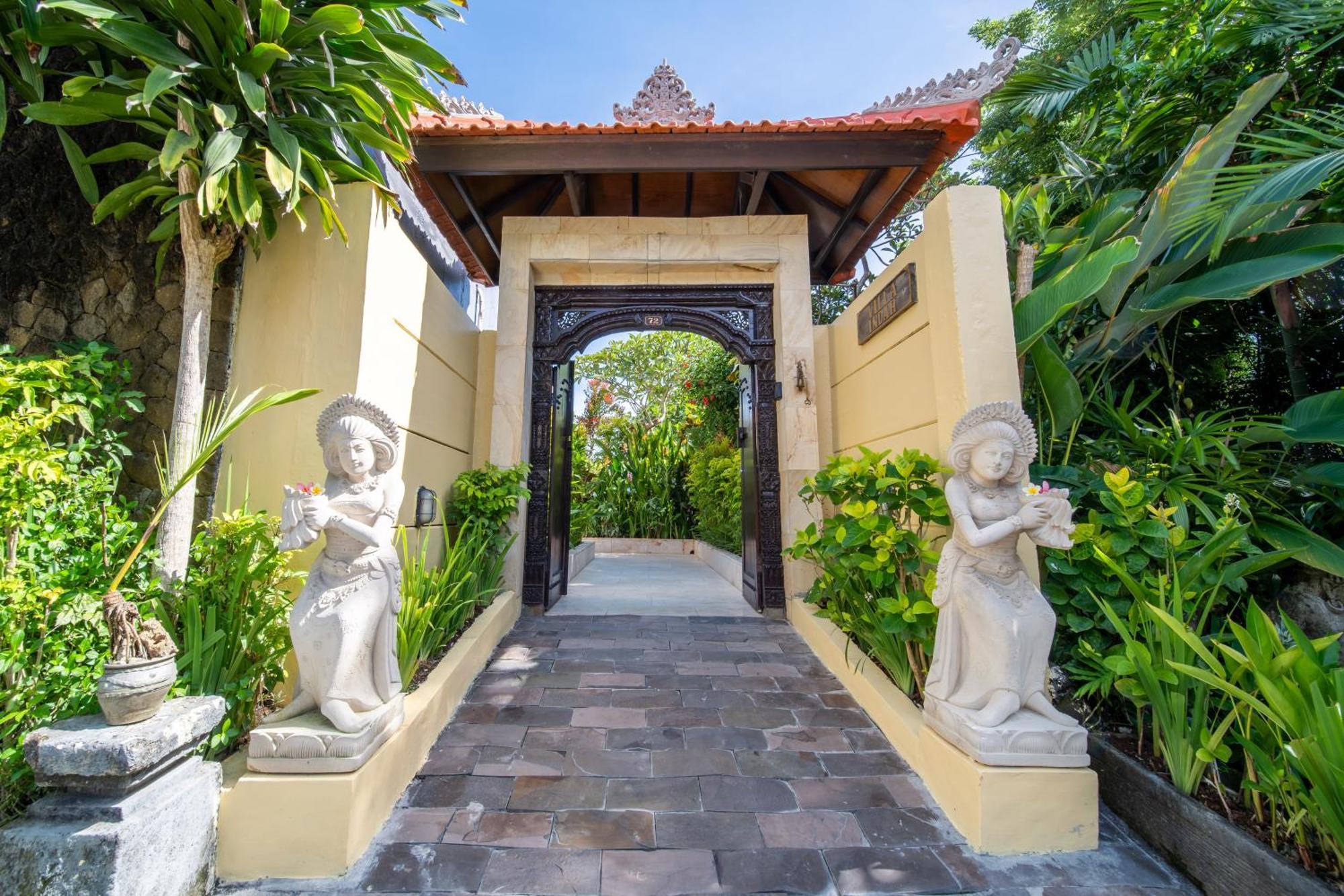 Tropical Villa Indah Uluwatu  Exterior photo