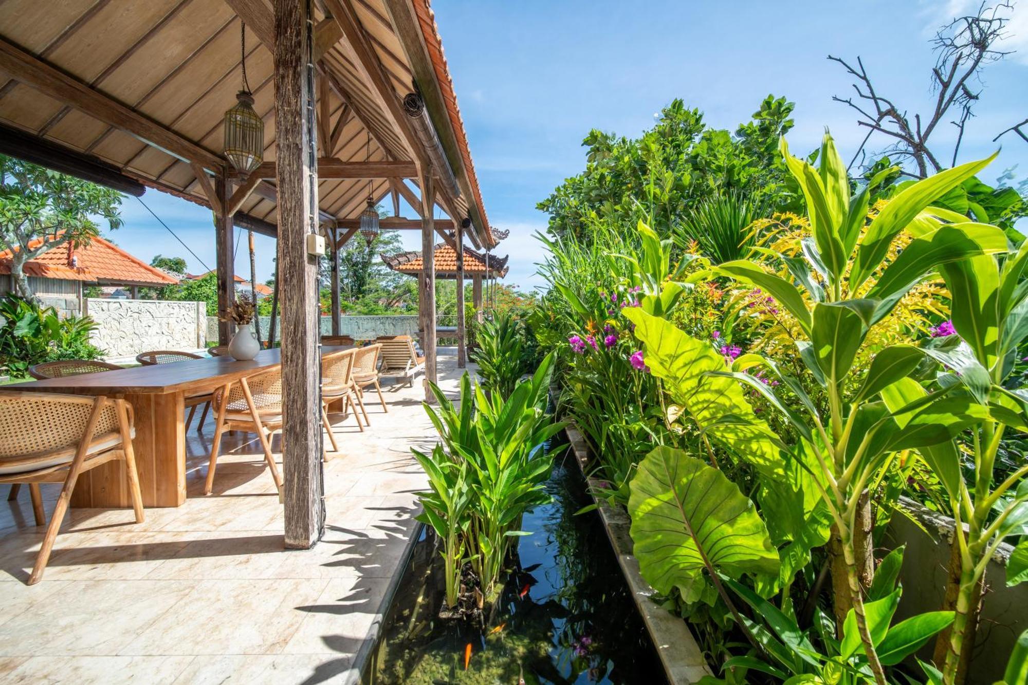 Tropical Villa Indah Uluwatu  Exterior photo